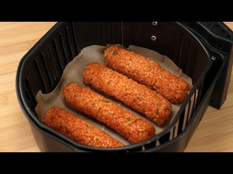 밥통에 남아 있는 밥으로 이렇게 드세요. 바삭 고소 점심 한 끼로 어떠세요?