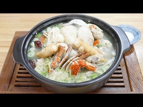 겨울보양식 꽃게삼계탕 ( Ginseng Chicken Soup )
