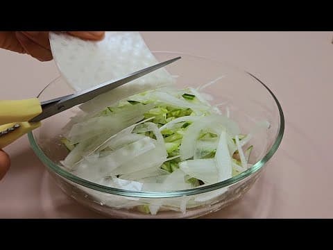 더울땐!! 불쓰지 말고 오이와 라이스페이퍼를 이렇게 드세요🥒아삭 쫄깃 톡 쏘는 다이어트 샐러드 한끼가 완성됩니다
