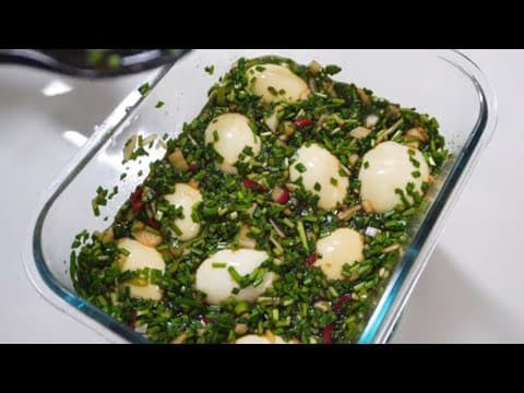 쫀득하고 맛있는 반숙 계란장, 부추와 함께 먹으니 밥이 그냥 없어지네요