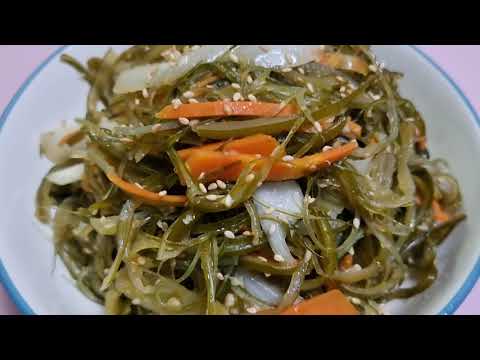 비린내없이 미역줄기볶음 만드는법 - 오독오독한 식감, 밑반찬으로 최고