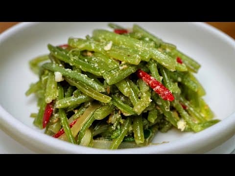 고구마줄기볶음에 이 가루를 넣으세요  입에 짝짝 붙습니다