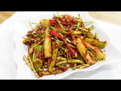 오이 미나리무침 ( Seasoned cucumber with water parsley )