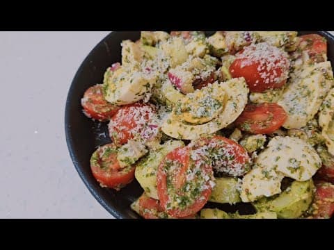 염증 때려잡는 샐러드는 이렇게 드세요!! 2주동안 챙겨 먹으니 뱃살도 빠지고 피부도 맑아졌어요 (ft.깻잎페스토 프레시 샐러드)