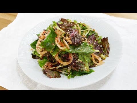 상추겉절이 ( Korean Lettuce Salad )