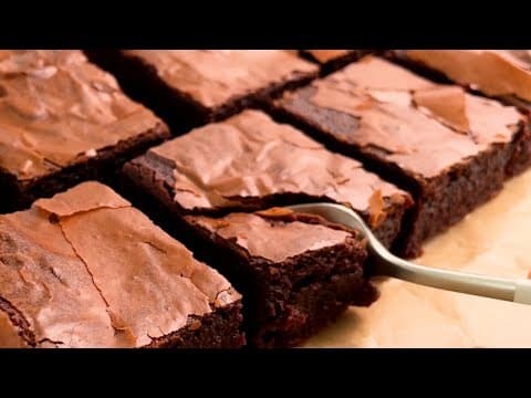 촉촉하고 찐한 초콜릿 브라우니 무조건 성공 윗면 종잇장처럼 바스러지는 비법(홈베이킹)