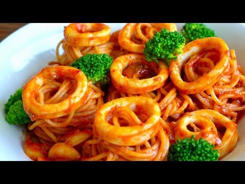 오징어가 한가득 들어간 매콤 오징어 파스타 레시피!! 15분안에 뚝딱! 크리스마스 파티 음식으로 최고...❤️💚