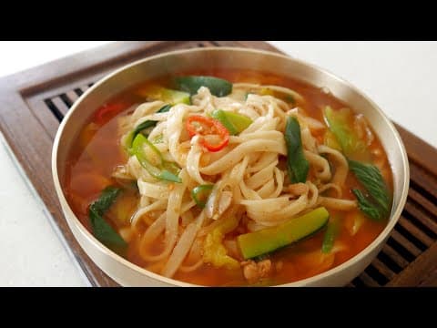 별 재료없이 된장, 고추장만 있으면 맛있다는 뜨~뜻한 장칼국수