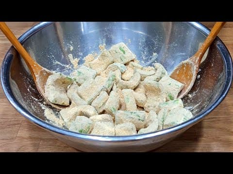 오이에 ○○○ 넣고 무쳤더니  고소함이 10배 됩니다