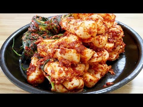 총각김치 ( Ponytail Kimchi )