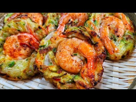 애호박 위에 새우를 올렸더니 젓가락을 멈출 수 없어요💥겉바속쫀~득한 애호박 새우전 만들기