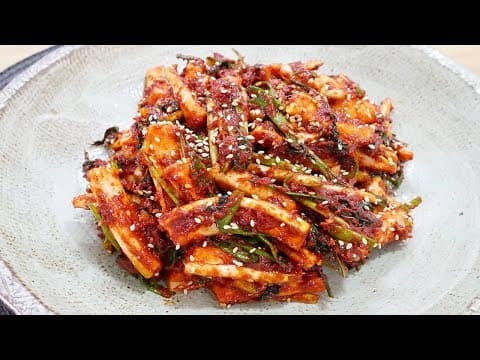 햇빛에 말리지 않고 무말랭이 만들기 ( Seasoned dried radish strips )