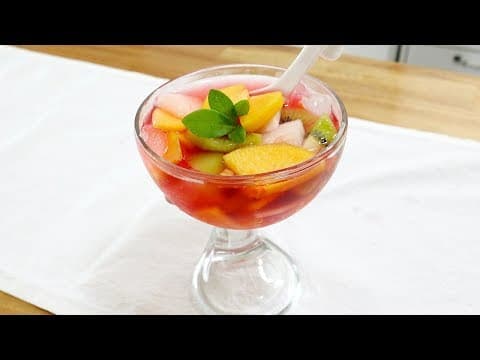 다섯가지 맛이 나서 다섯가지 효능이 있다는 ' 오미자 화채 ' 만들기