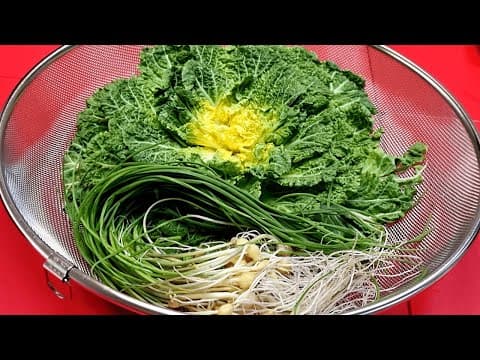 봄동이 보이면 무조건 사와서 이걸 넣고 무치면 집나간 입맛이 돌아옵니다