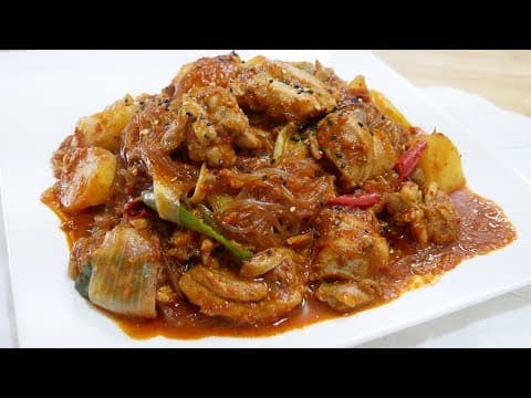 무뼈찜닭 ( Braised Spicy Chicken with Vegetables )