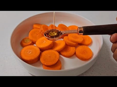 당근은 둥글게 썰어 오일과 함께 1일 1당근 챙겨드세요🥕 요즘처럼 건조한 날씨에 눈 건강과 면역력에 좋아요