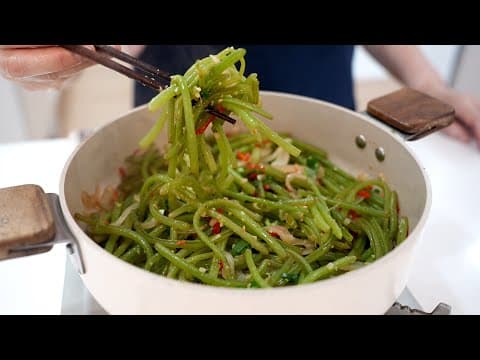 고구마줄기볶음 '멸치가루 없이' 담백하게 볶으면 깔끔한 맛이 일품! 고구마줄기반찬