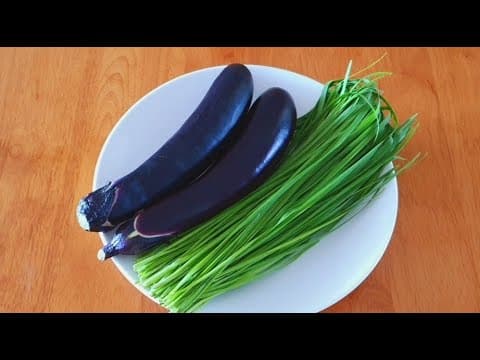 가지와 부추는 이렇게 드세요!! 너무 맛있어서 혼자 먹기 아까워요~ 항균, 항염, 해독작용에 그만입니다💪💪