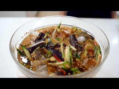 차가운 국물이 생각나는 여름에는 시원한 가지냉국 🍆