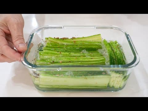 오이피클 길~게 담가두세요. '김밥'에도 사용하고 '고기'랑 먹고 담가두면 유용한 피클🥒